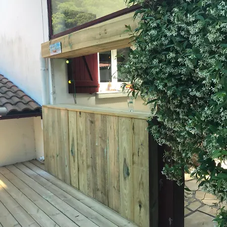 Chez Phil Et Dom Biarritz