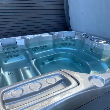 Chez Phil Et Dom Bed & Breakfast Biarritz