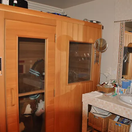 Chez Phil Et Dom Bed & Breakfast 3*