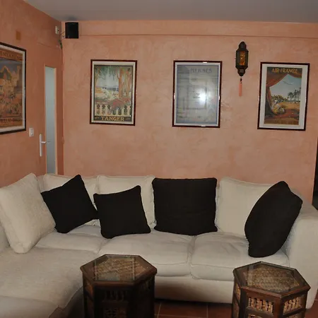 Chez Phil Et Dom Bed and Breakfast Μπιαρίτζ