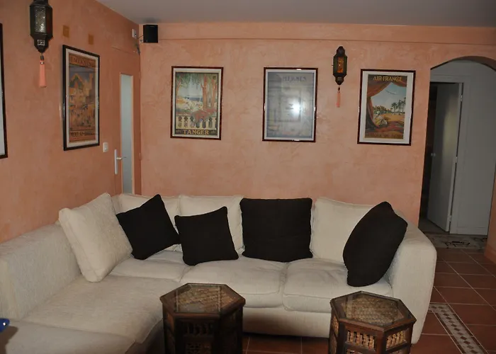 Chez Phil Et Dom Bed and Breakfast Μπιαρίτζ