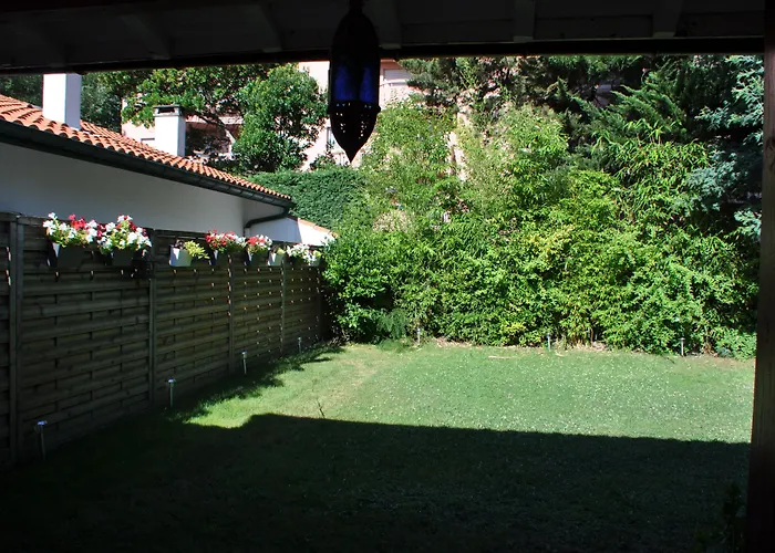 Chez Phil Et Dom Bed and Breakfast Μπιαρίτζ