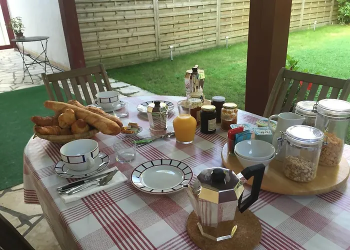 Bed and Breakfast Chez Phil Et Dom