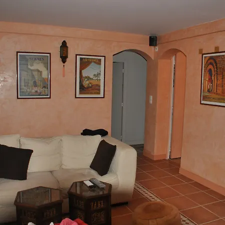 Chez Phil Et Dom Отель типа 