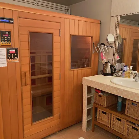 Chez Phil Et Dom 比亚里茨