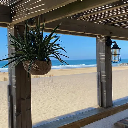 Chez Phil Et Dom 住宿加早餐酒店