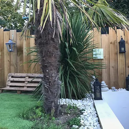 Chez Phil Et Dom 比亚里茨