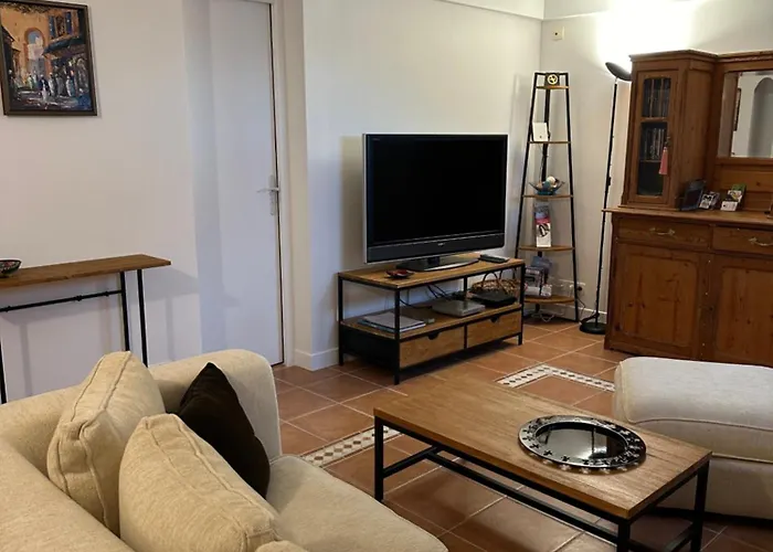 Chez Phil Et Dom Биарриц